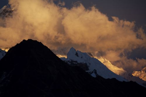 Lobuche East 2301